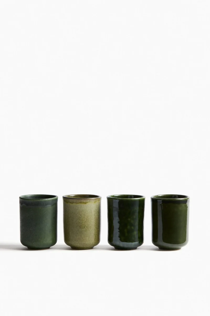 H&M 4-pack stoneware mugs